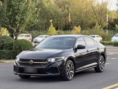 Volkswagen Passat 330TSI Starry Sky Luxury Edition - ფოტო 1