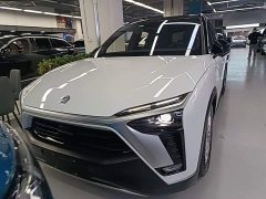 NIO ES8 100kWh Seven-Seater - ფოტო 2