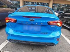 Ford Focus Sedan EcoBoost 180 Automatic Sport Edition - photo 5