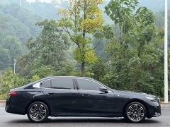 BMW 5 Series 525Li M Sport Package - photo 7