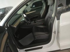 Tesla Model Y Standard Range RWD - photo 14