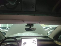 Tesla Model Y Standard Range RWD - photo 17