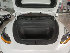 Tesla Model Y Standard Range RWD - photo 19