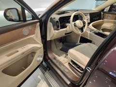 AITO Wenjie M9 Extended Range Ultra 52kWh 6-Seater with 192-Line LiDAR - ფოტო 15