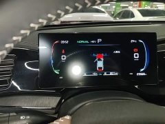 BYD Qin PLUS Glory Edition DM-i 55KM Leading - фото 11