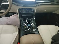 BYD Qin PLUS Glory Edition DM-i 55KM Leading - фото 13
