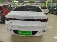 BYD Qin PLUS Glory Edition DM-i 55KM Leading - фото 5