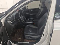 Toyota Highlander 2.5L Intelligent Hybrid AWD Premium 7-Seater - ფოტო 14