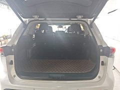 Toyota Highlander 2.5L Intelligent Hybrid AWD Premium 7-Seater - ფოტო 18