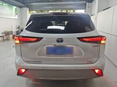 Toyota Highlander 2.5L Intelligent Hybrid AWD Premium 7-Seater - ფოტო 5