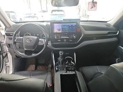 Toyota Highlander 2.5L Intelligent Hybrid AWD Premium 7-Seater - ფოტო 9