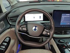 Denza D9 DM-i Smart Drive 1020 Four-Wheel Drive Flagship - photo 10