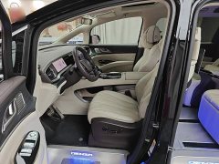 Denza D9 DM-i Smart Drive 1020 Four-Wheel Drive Flagship - photo 15