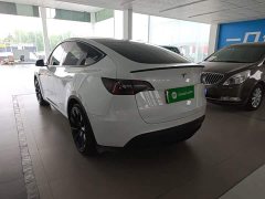 Tesla Model Y Facelift Rear-Wheel Drive - photo 4