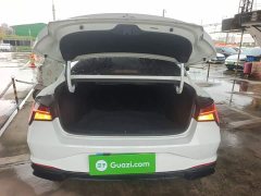 Hyundai Elantra 1.5L CVT Luxury - photo 18