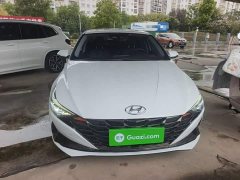 Hyundai Elantra 1.5L CVT Luxury - photo 2