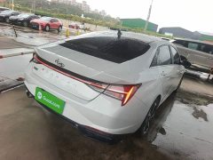 Hyundai Elantra 1.5L CVT Luxury - photo 6