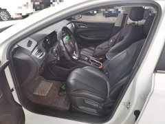 SAIC MG i5 1.5L Automatic 4G Connected Flagship Edition - фото 14