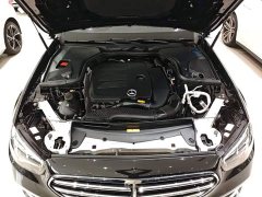 Mercedes-Benz E-Class Facelift E 300 L Luxury - photo 19