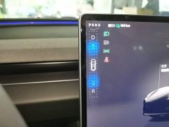 Tesla Model 3 Rear-Wheel Drive - photo 13