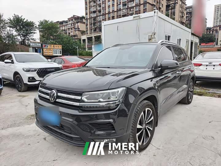 Volkswagen Touareg 280TSI FWD Luxury Edition - ავტომობილი ჩინეთიდან