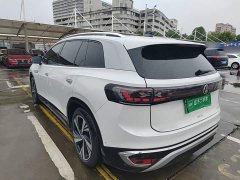 Volkswagen ID.6 CROZZ Long Range PRO - ფოტო 4