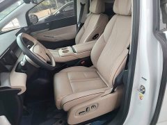 Xpeng X9 610 Long Range Pro - photo 10