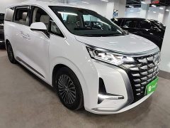Denza D9 DM-i 1040 Premium - фото 3