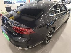 Volkswagen Magotan 2 Million Units Commemorative Edition 330TSI DSG Luxury - ფოტო 6