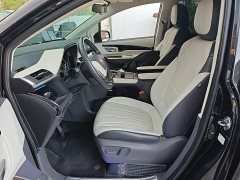 Toyota Sienna 2.5L Hybrid Comfort Edition - photo 14