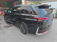Toyota Sienna 2.5L Hybrid Comfort Edition - photo 4
