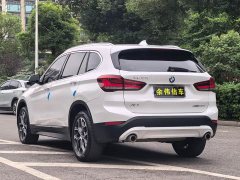 BMW X1 sDrive25Li Premier - ფოტო 13