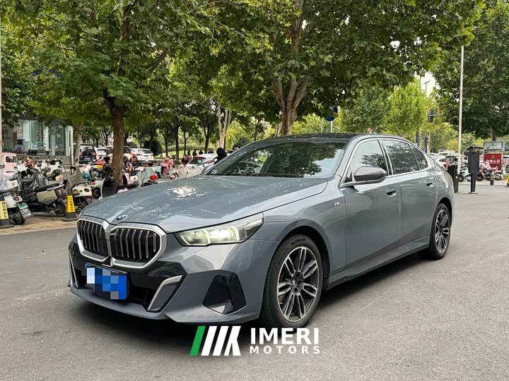 BMW 5 Series 525Li M Sport Package