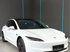 Tesla Model 3 Rear-Wheel Drive - photo 3