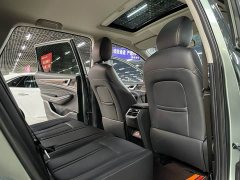AITO Blue Electric E5 1.5L DE-i 100KM Comfort 5-Seater - ფოტო 12