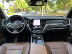Volvo XC60 B5 AWD Smart Luxury Edition - ფოტო 12