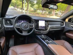 Volvo XC60 B5 AWD Smart Luxury Edition - ფოტო 15