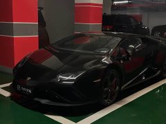 Lamborghini Huracán EVO RWD - ფოტო 7