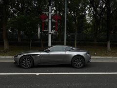 Aston Martin DB11 4.0T V8 Coupe - ფოტო 3
