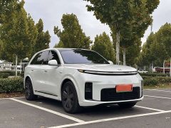 Li Auto Ideal L8 Ultra - фото 3