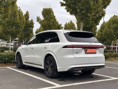 Li Auto Ideal L8 Ultra - фото 4