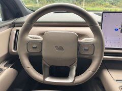 Li Auto Ideal L8 Ultra - фото 9