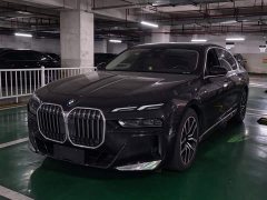 BMW 7 Series 735Li M Sport Package - ფოტო 1