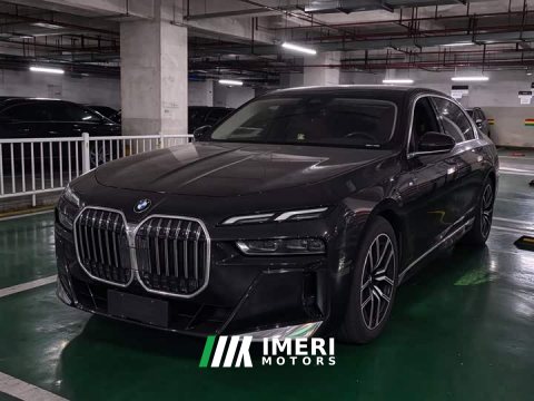 2024 BMW 7 Series 735Li M Sport Package - автомобиль из Китая