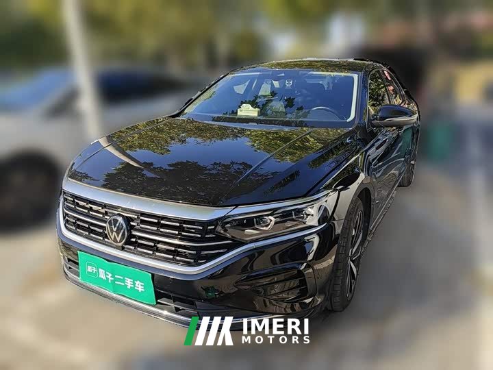 Volkswagen Passat 380TSI Luxury - ავტომობილი ჩინეთიდან