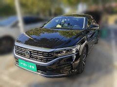 Volkswagen Passat 380TSI Luxury - ფოტო 1