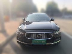 Volvo S90 B5 Intelligent Elegance Luxury Edition - фото 2