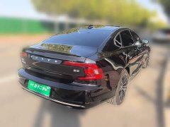Volvo S90 B5 Intelligent Elegance Luxury Edition - фото 4
