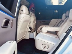 Li Auto i6 Two-Wheel Drive Standard - ფოტო 9