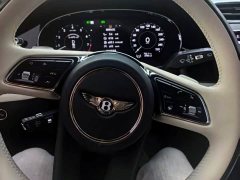 Bentley Bentayga 4.0T V8 Long Wheelbase - photo 4